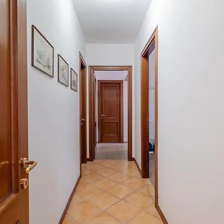 Apartamento Da Cecilia Alla Piramide Cestia *