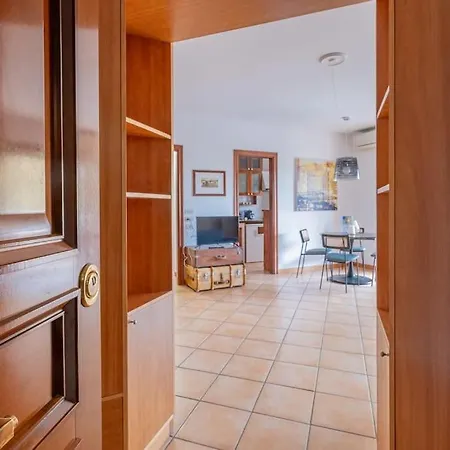 Apartamento Da Cecilia Alla Piramide Cestia *